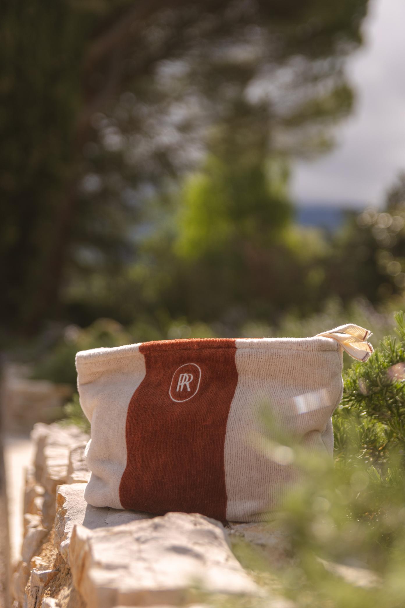 Toiletry bag PLACE RESERVEE Tan