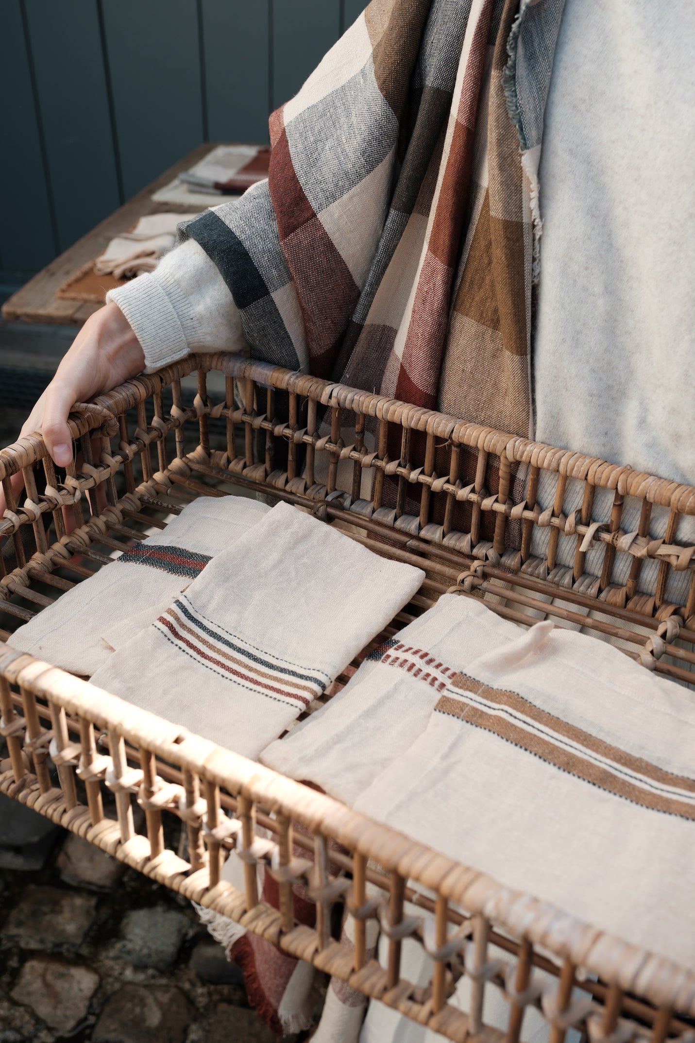 Perry servet Multi stripe 42 x 42