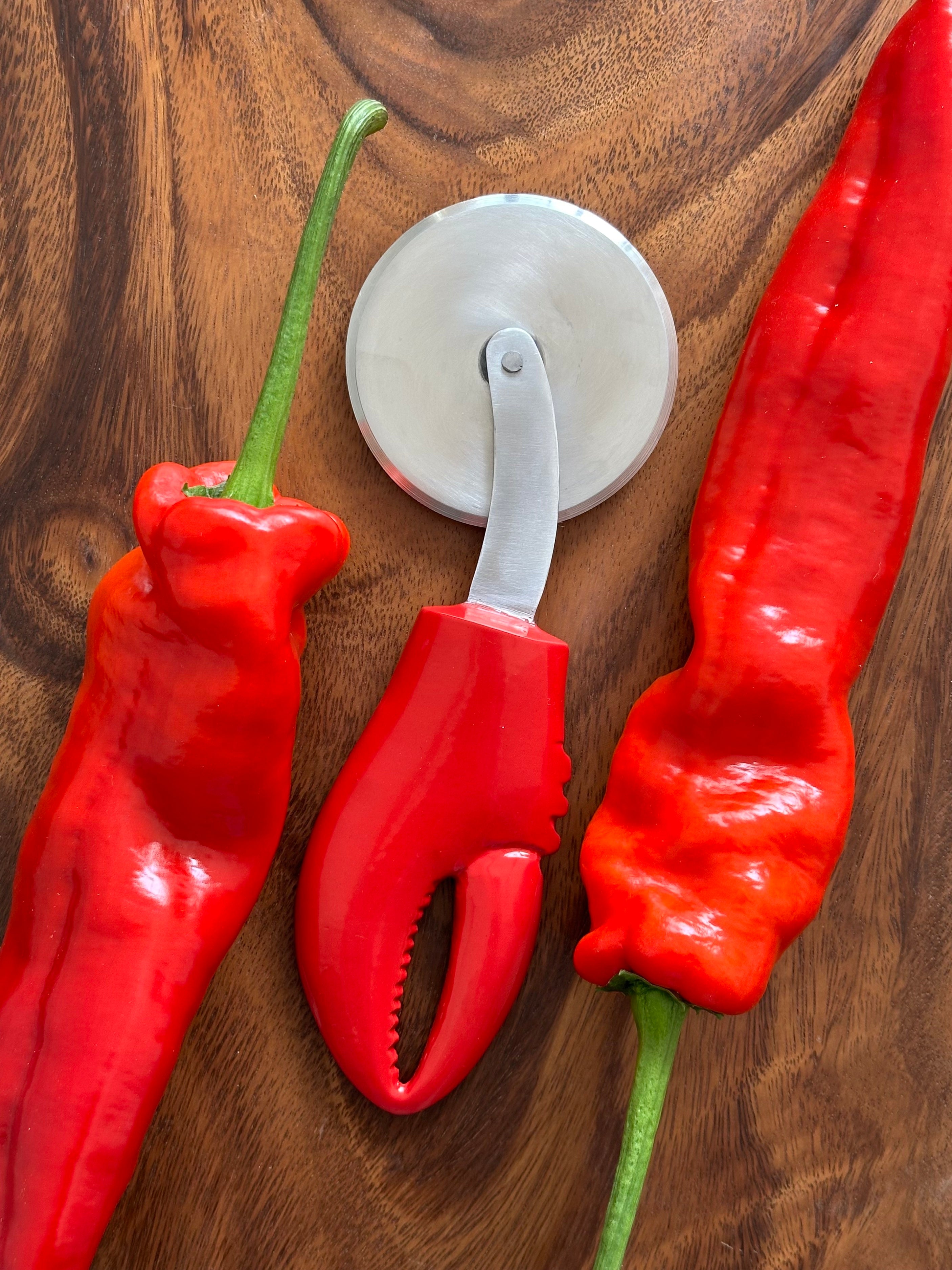 Pizza cutter lobster