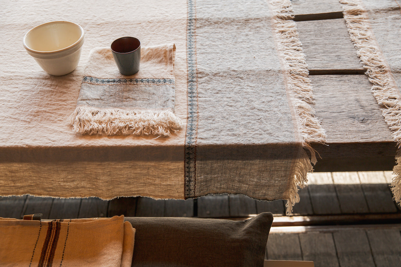 Table throw Loulida 140 x 230